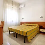 Happy Hotel
