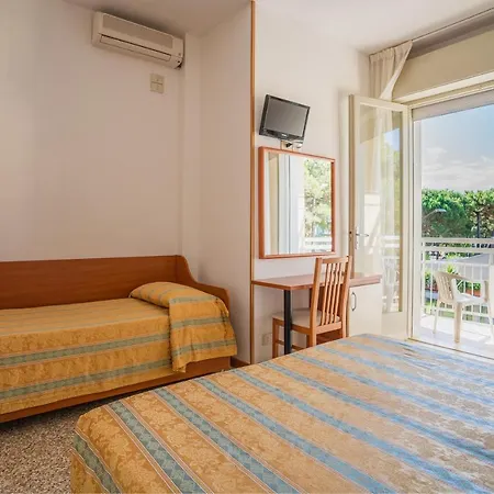 Happy Ξενοδοχείο *