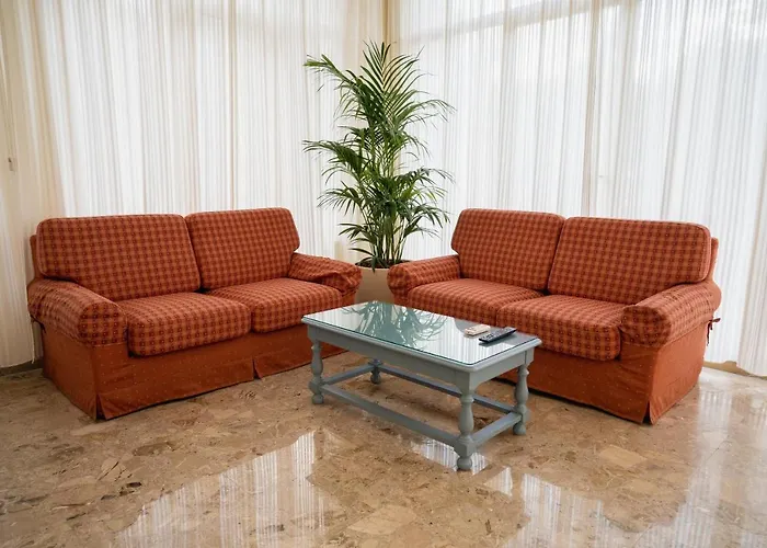 Happy * ميلانو ماريتيما